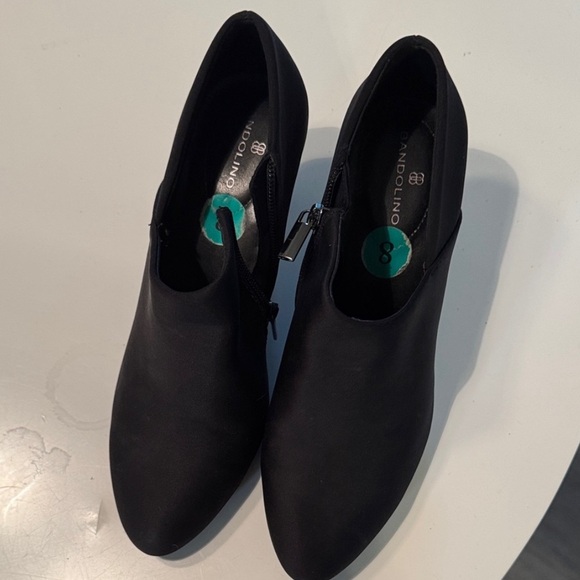 Bandolino Women's Sleek Black High Heel Booties - Picture 6 of 6